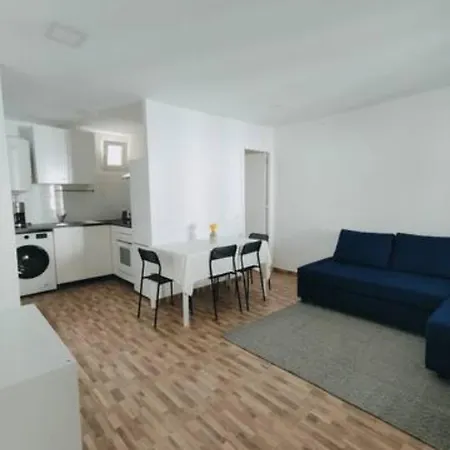 Apartment Acogedora Casa Adosada Con Entrada Independiente *