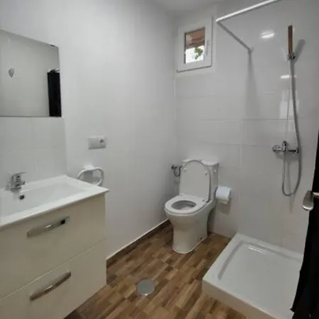 Acogedora Casa Adosada Con Entrada Independiente Apartment *
